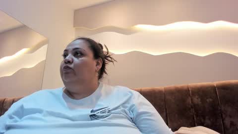 Snapshot of alisson_am chatting on 02.14.26 Alisson online show from 02.14.26