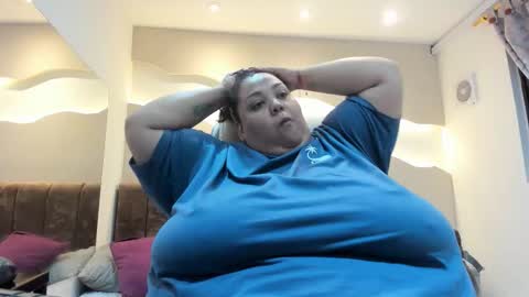 Snapshot of alisson_am chatting on 03.25.26 Alisson online show from 03.25.26