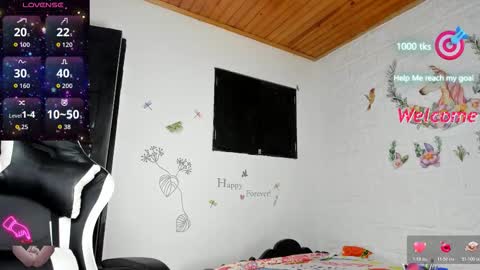 Snapshot of alisson_hoffman05 chatting on 12.04.25 Alisson hoffman05 online show from 12.04.25