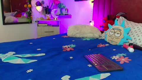 Alisson IG alisson zafiro27 online show from 04.11.26