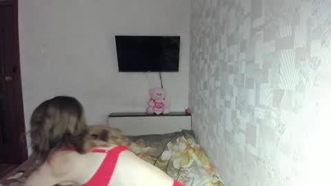 AlisTrisx online show from 10.29.25