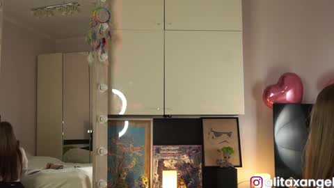Snapshot of alitaangel_ chatting on 04.21.26 A L I T A online show from 04.21.26