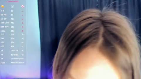 Alivia online show from 04.10.26