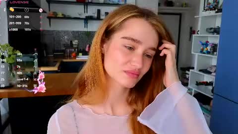 Snapshot of aliviawithlove chatting on 07.30.26 Alivia online show from 07.30.26