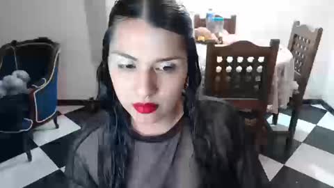 Snapshot of alix_beltran chatting on 09.27.25 Alix online show from 09.27.25