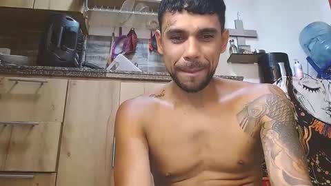 Snapshot of allanbarreto chatting on 12.18.25 Allan online show from 12.18.25