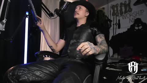   online show from 01.04.25