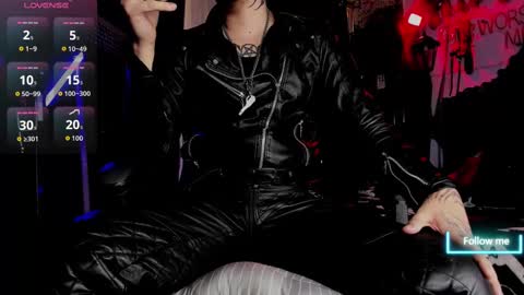   online show from 10.02.25