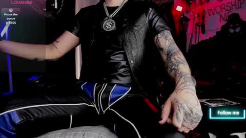   online show from 10.05.25