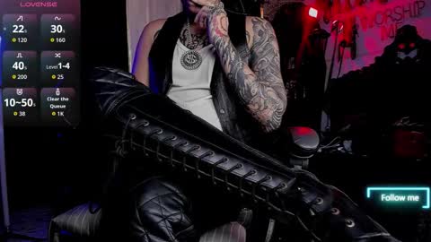   online show from 11.04.25