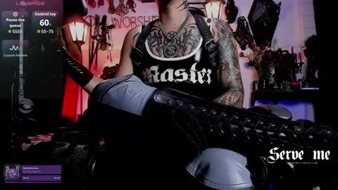 Snapshot of allanhurtss chatting on 02.14.26 online show from 02.14.26