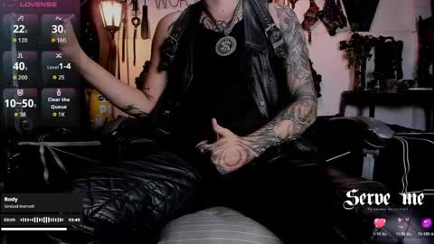 Snapshot of allanhurtss chatting on 04.28.26 online show from 04.28.26