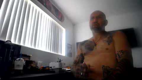 Snapshot of allaroundamazing13 chatting on 03.31.26 allaroundamazing13 online show from 03.31.26