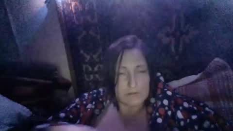 Snapshot of allasowinskaya chatting on 04.18.26 AllaSowinskaya online show from 04.18.26