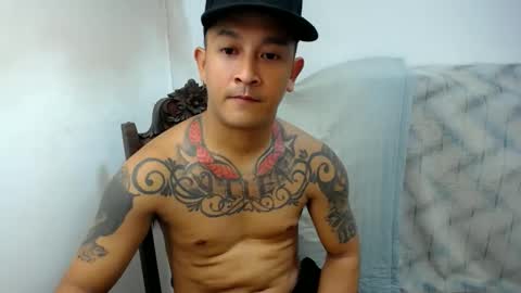 Snapshot of allen_69xx chatting on 12.19.24 allen online show from 12.19.24