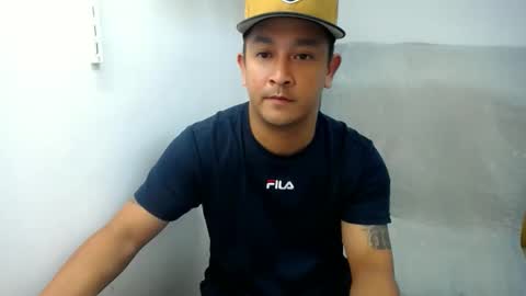 Snapshot of allen_69xx chatting on 10.31.25 allen online show from 10.31.25