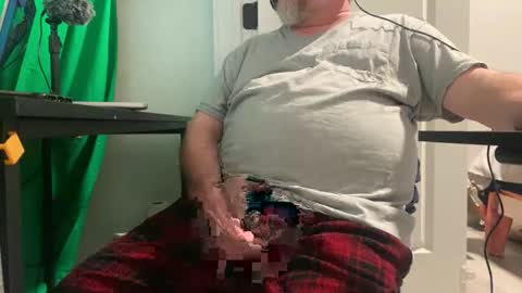 Allergictolove online show from 01.24.25