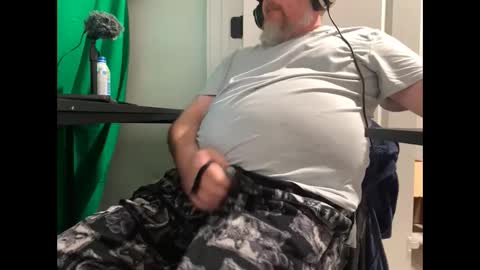 Allergictolove online show from 03.05.25