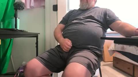 Allergictolove online show from 10.07.25