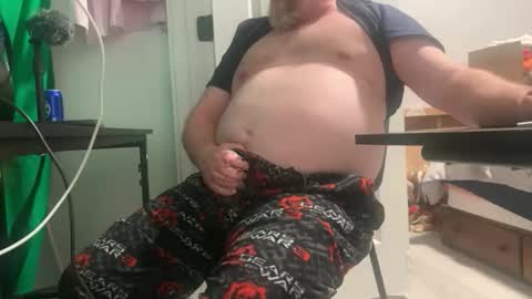 Allergictolove online show from 10.24.25