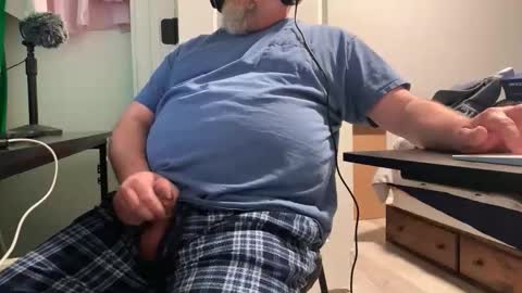 Allergictolove online show from 01.17.26