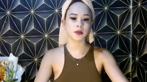 Lavinia  online show from 04.16.26