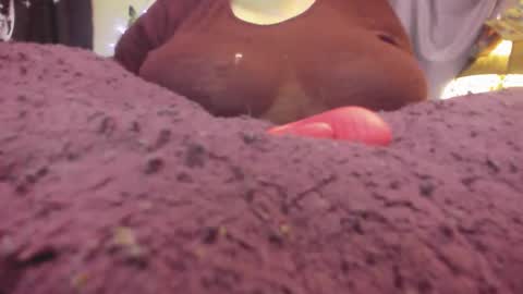 Snapshot of alli_kat78 chatting on 02.21.25 Alli Kat online show from 02.21.25