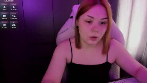 Snapshot of alli_zi chatting on 05.23.26 Blair online show from 05.23.26