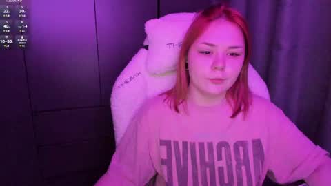 Snapshot of alli_zi chatting on 06.27.26 Blair online show from 06.27.26