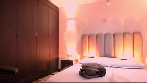 Snapshot of allicelover chatting on 10.30.25 ALLICE online show from 10.30.25