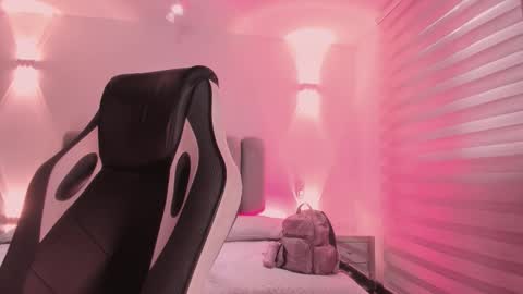 ALLICE online show from 12.20.25