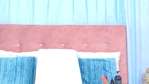 Allicia online show from 10.27.25