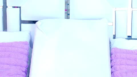 Snapshot of alliciakim chatting on 02.28.26 Allicia online show from 02.28.26