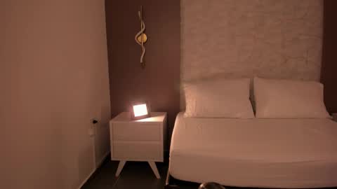 A L L I E online show from 03.25.26