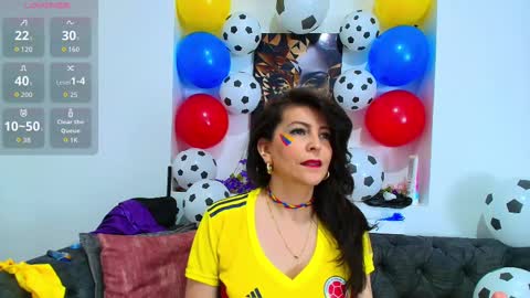 Aliie  online show from 09.09.25