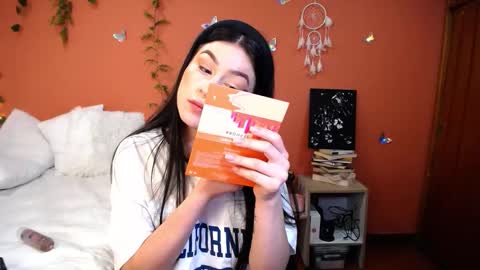 Allie  online show from 11.17.25