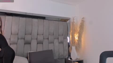    online show from 03.10.26