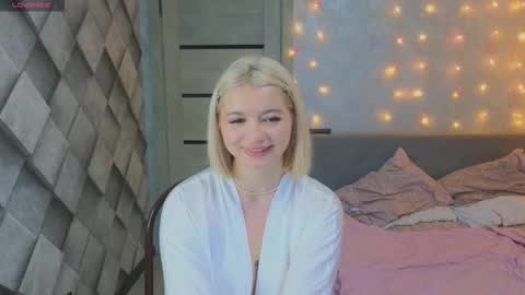 Snapshot of allisa_x chatting on 01.15.26 Alisa online show from 01.15.26