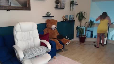 Alli online show from 10.28.25