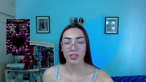 Snapshot of allisonblossom chatting on 04.27.26 online show from 04.27.26