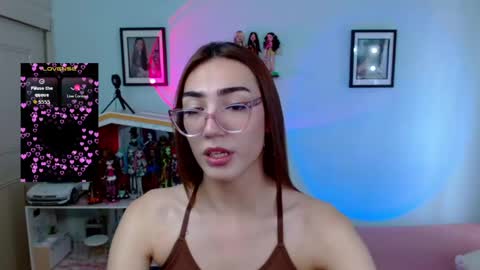 Snapshot of allisonblossom chatting on 05.12.26 online show from 05.12.26
