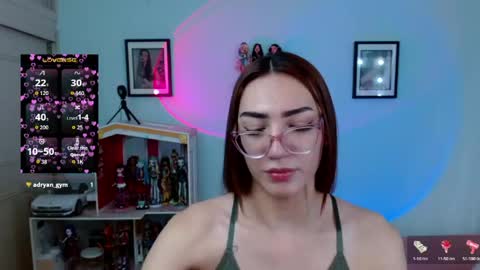 Snapshot of allisonblossom chatting on 05.15.26 online show from 05.15.26