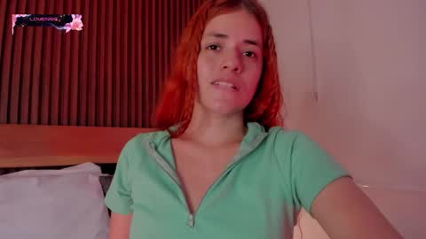 Snapshot of alliss_ginger_ chatting on 01.12.26 A L L I S S online show from 01.12.26
