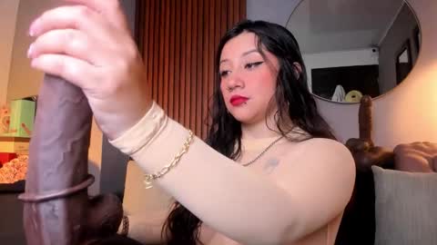 Snapshot of allissax chatting on 10.24.25 Aleja online show from 10.24.25