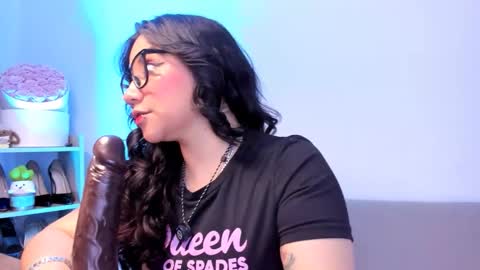 Snapshot of allissaxx chatting on 02.25.26 Alejandra online show from 02.25.26