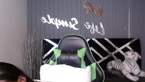 Allisson online show from 03.08.25