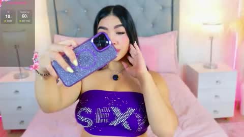 Snapshot of allissonjames chatting on 12.15.25 Allisson online show from 12.15.25