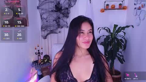 Allisxn Fox online show from 10.13.25