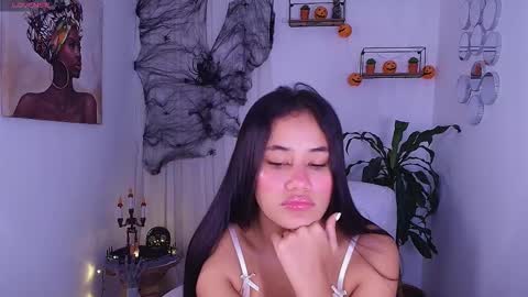 Allisxn Fox online show from 10.17.25