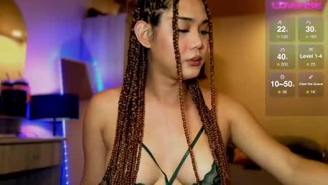 Snapshot of alluringallison chatting on 02.10.26 Allison online show from 02.10.26